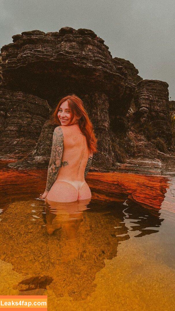 Amanda Foster / fostertheamanda leaked photo photo #0002