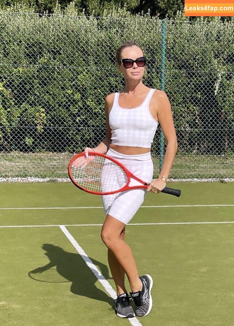 Amanda Holden / noholdenback слитое фото фото #0047