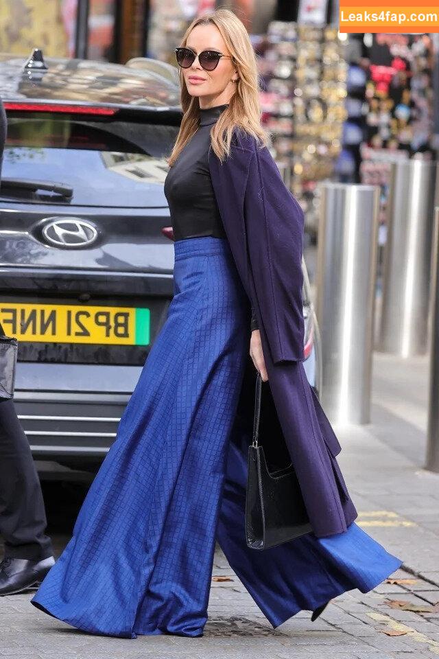 Amanda Holden / noholdenback слитое фото фото #0086