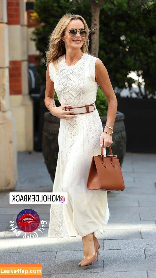 Amanda Holden / noholdenback слитое фото фото #0517