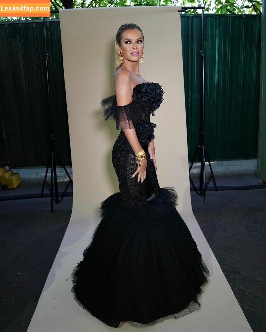 Amanda Holden / noholdenback слитое фото фото #0527