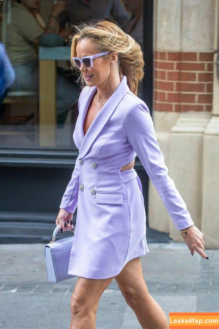 Amanda Holden / noholdenback слитое фото фото #0599