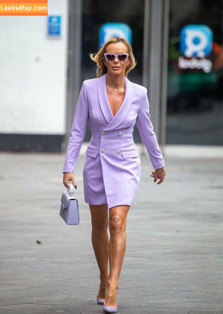 Amanda Holden / noholdenback слитое фото фото #0602