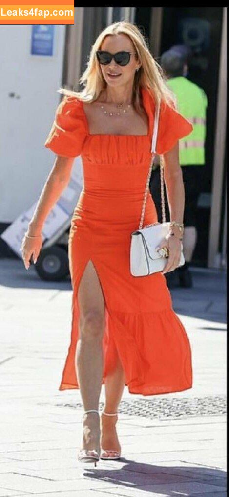Amanda Holden / noholdenback слитое фото фото #0658