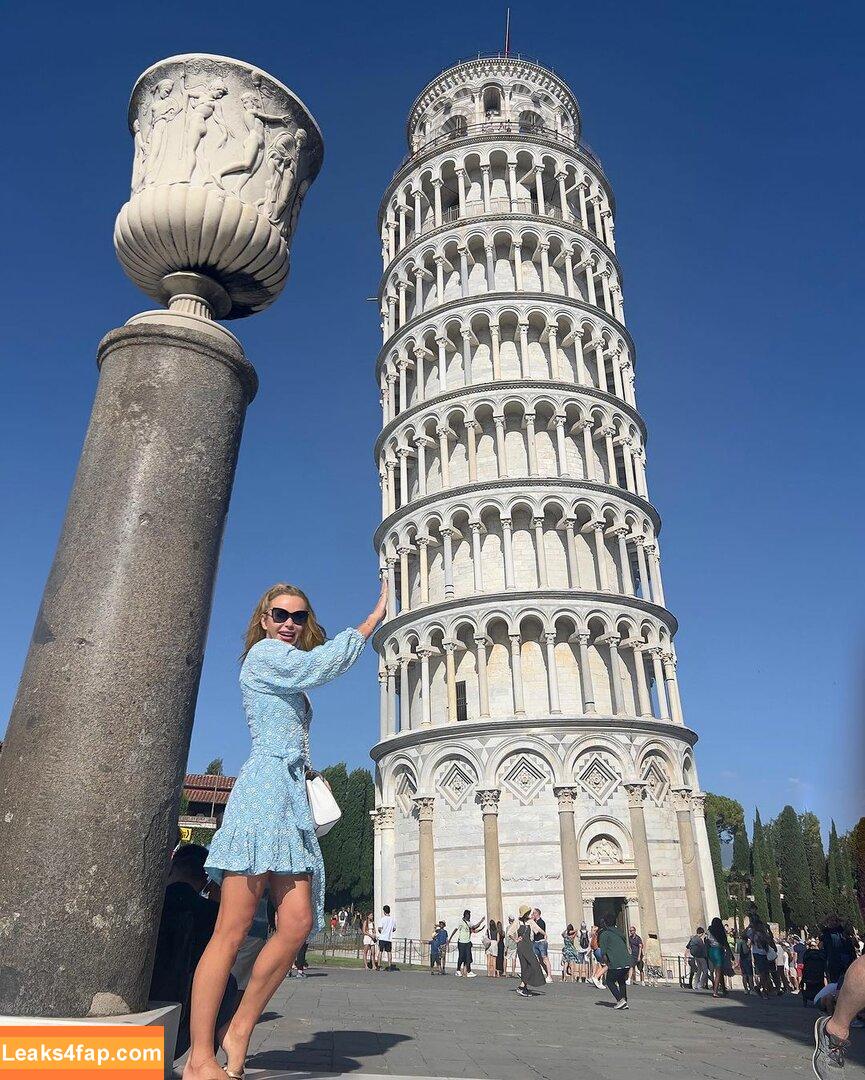 Amanda Holden / noholdenback leaked photo photo #0687