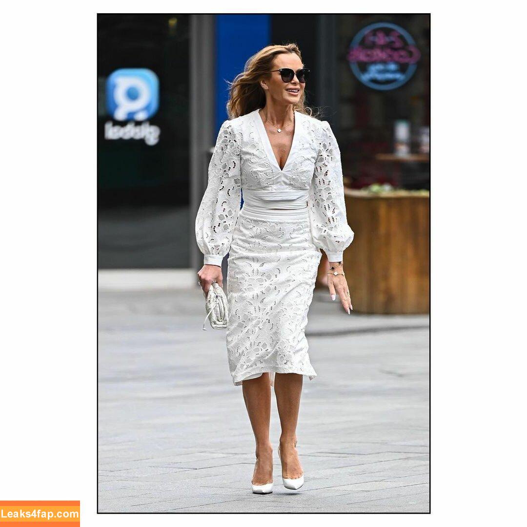 Amanda Holden / noholdenback leaked photo photo #0756