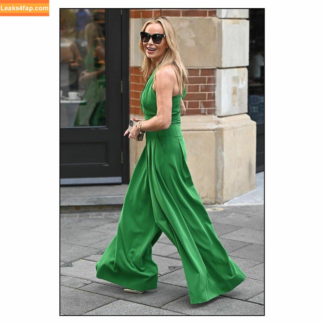Amanda Holden / noholdenback leaked photo photo #0835