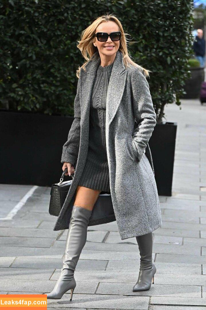 Amanda Holden / noholdenback leaked photo photo #0903
