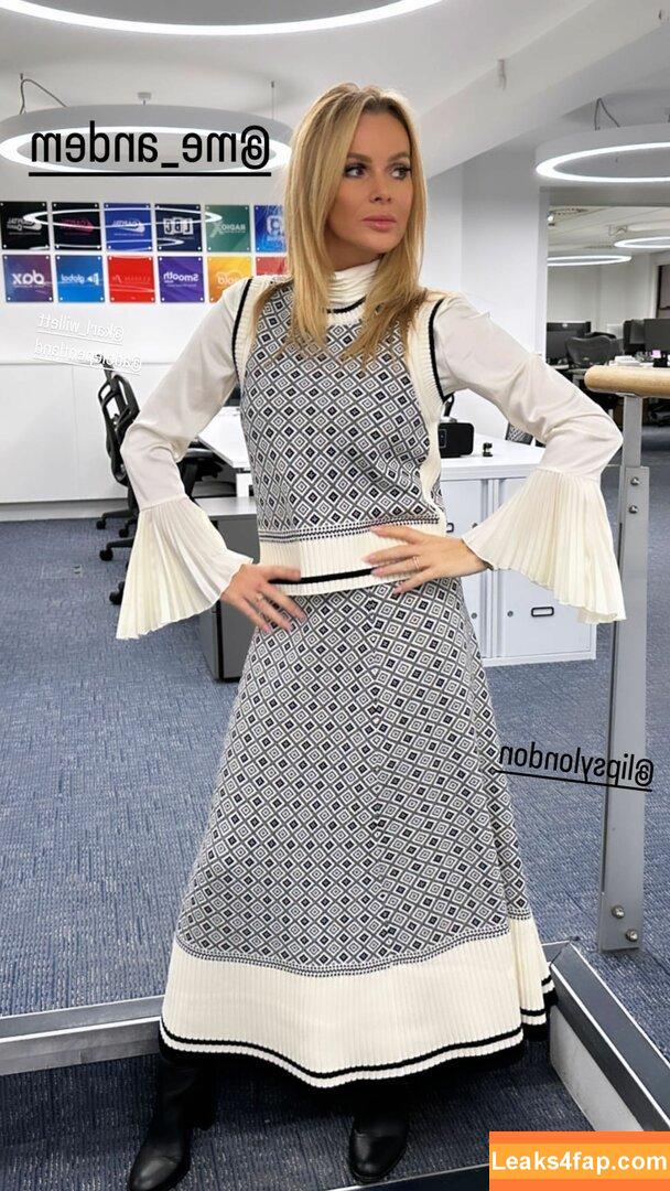 Amanda Holden / noholdenback слитое фото фото #0916