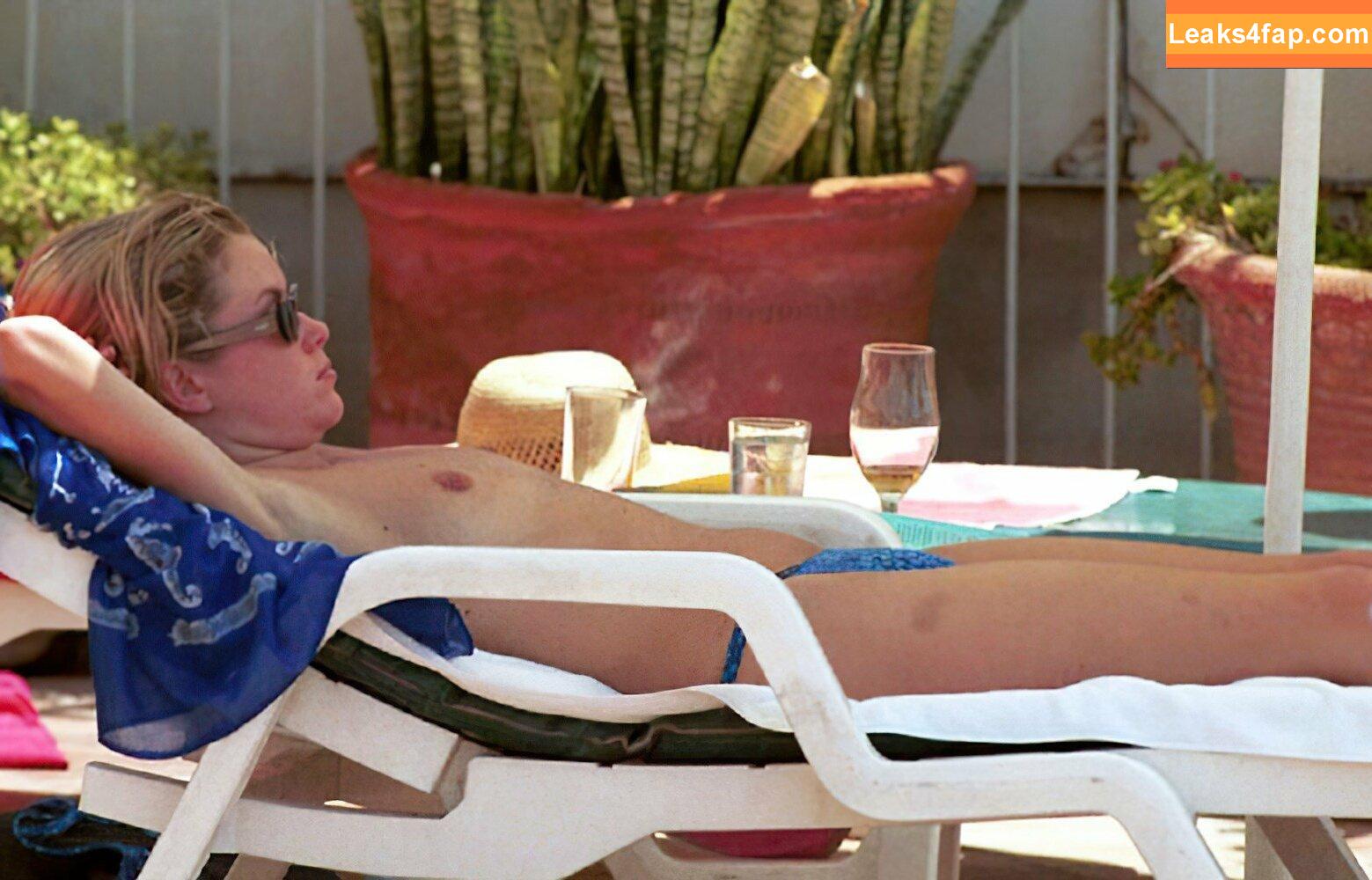 Amanda Holden / noholdenback leaked photo photo #0927