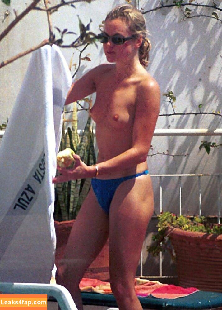 Amanda Holden / noholdenback leaked photo photo #0930