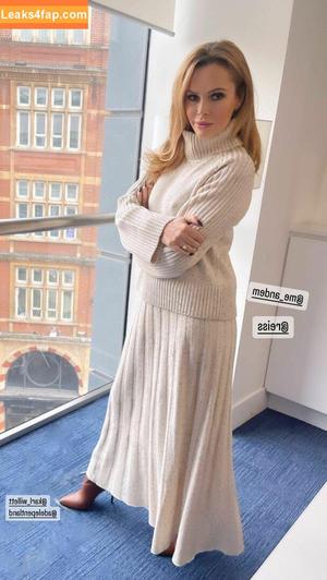 Amanda Holden фото #0082