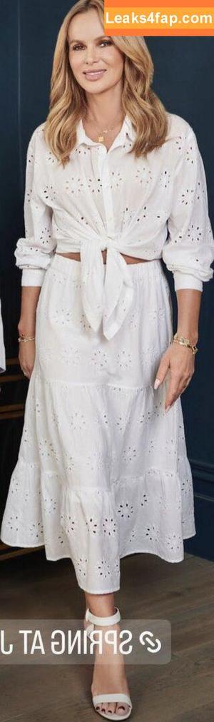 Amanda Holden фото #0350