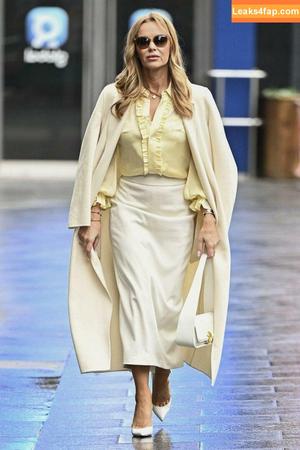 Amanda Holden фото #0432