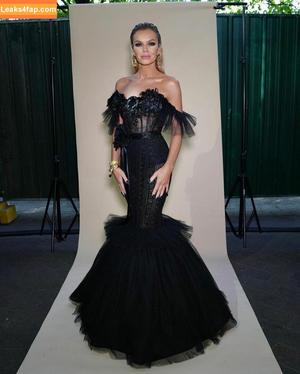 Amanda Holden фото #0528