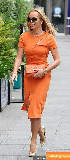 Amanda Holden фото #0610