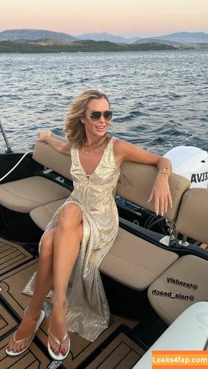 Amanda Holden photo #0688