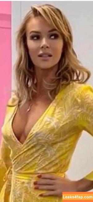 Amanda Holden photo #0697