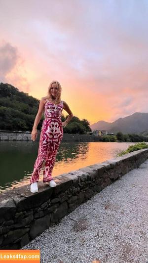 Amanda Holden photo #0806