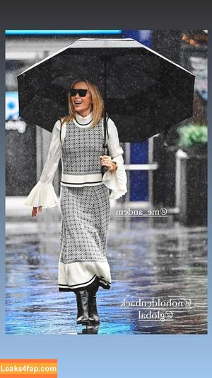 Amanda Holden photo #0919