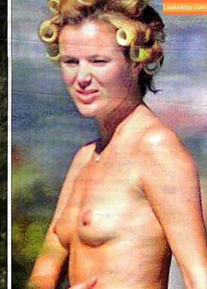 Amanda Holden photo #0932