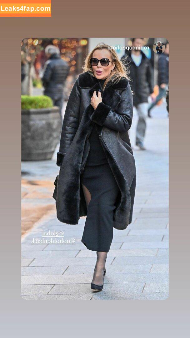 Amanda Holden / noholdenback leaked photo photo #1011