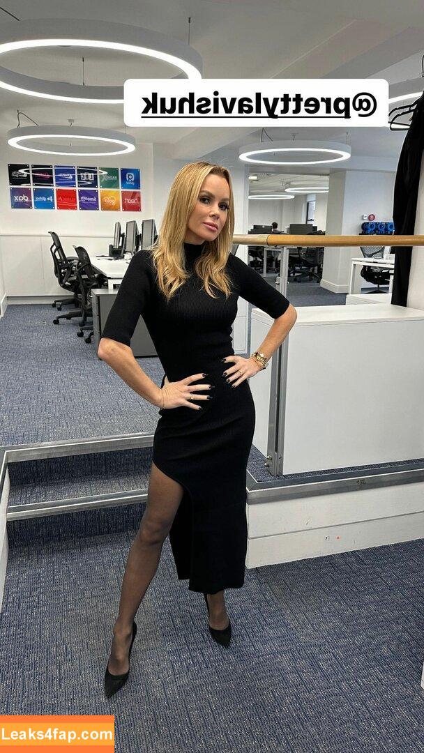Amanda Holden / noholdenback leaked photo photo #1013