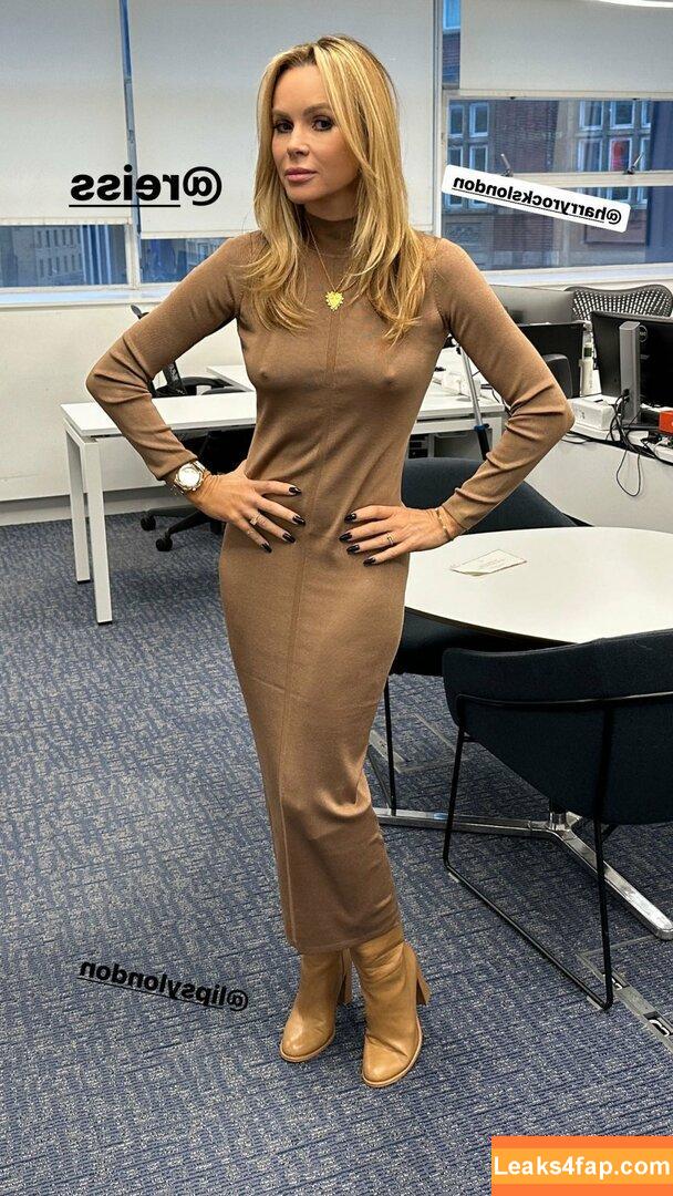 Amanda Holden / noholdenback leaked photo photo #1027