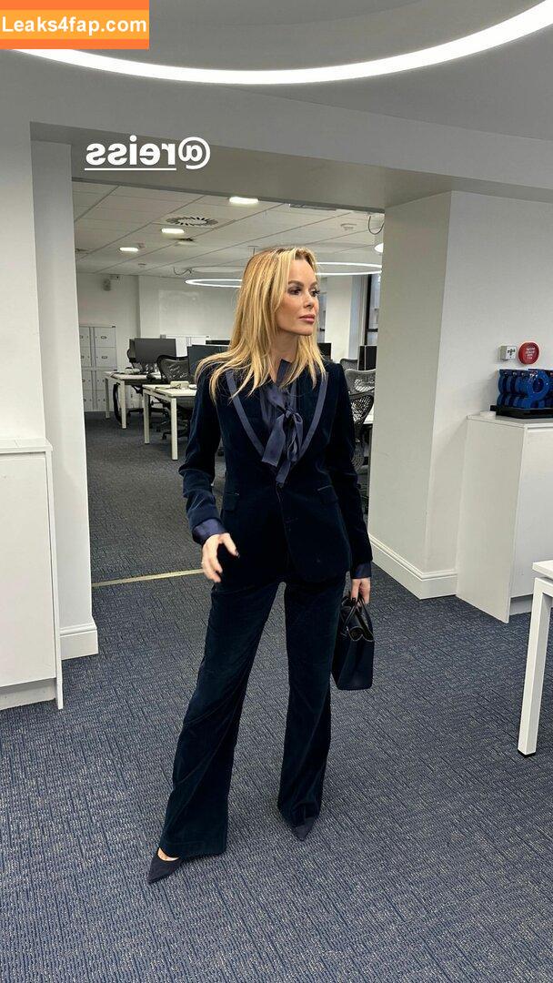 Amanda Holden / noholdenback leaked photo photo #1067