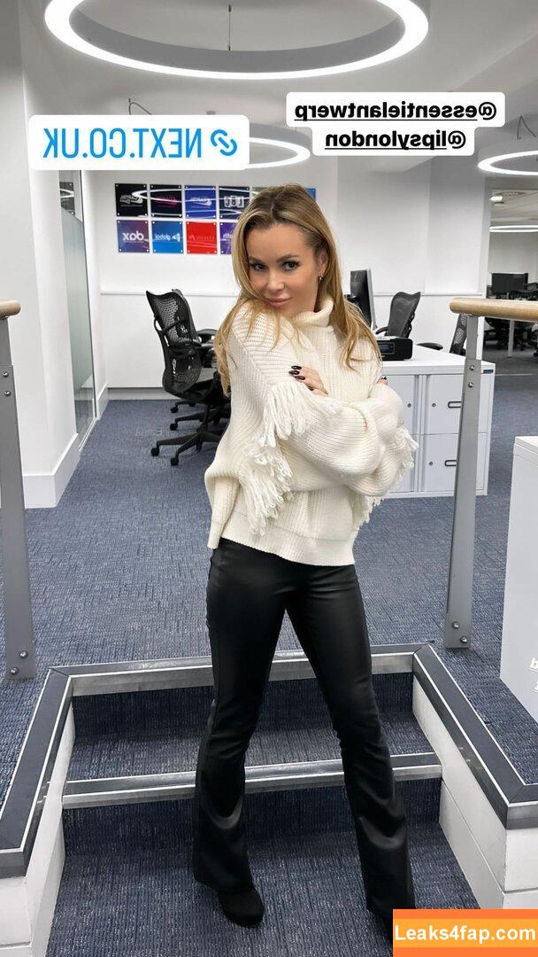 Amanda Holden / noholdenback leaked photo photo #1080