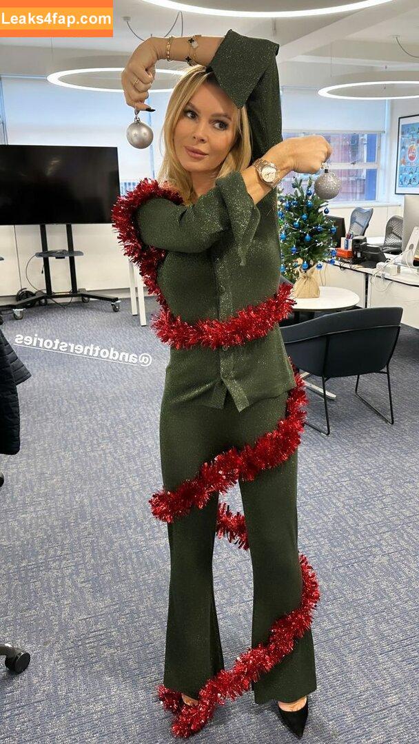 Amanda Holden / noholdenback leaked photo photo #1096