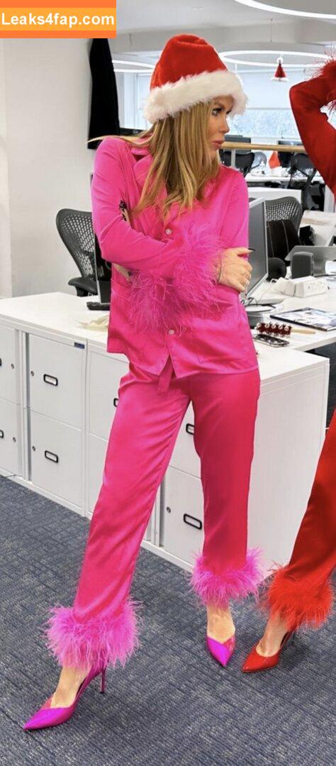 Amanda Holden / noholdenback leaked photo photo #1134