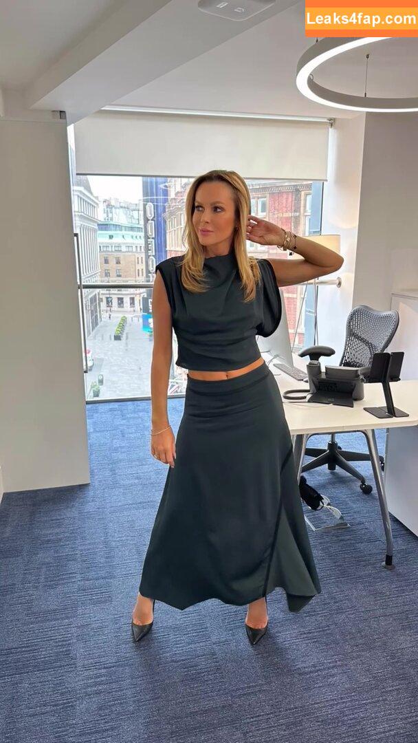 Amanda Holden / noholdenback leaked photo photo #1422