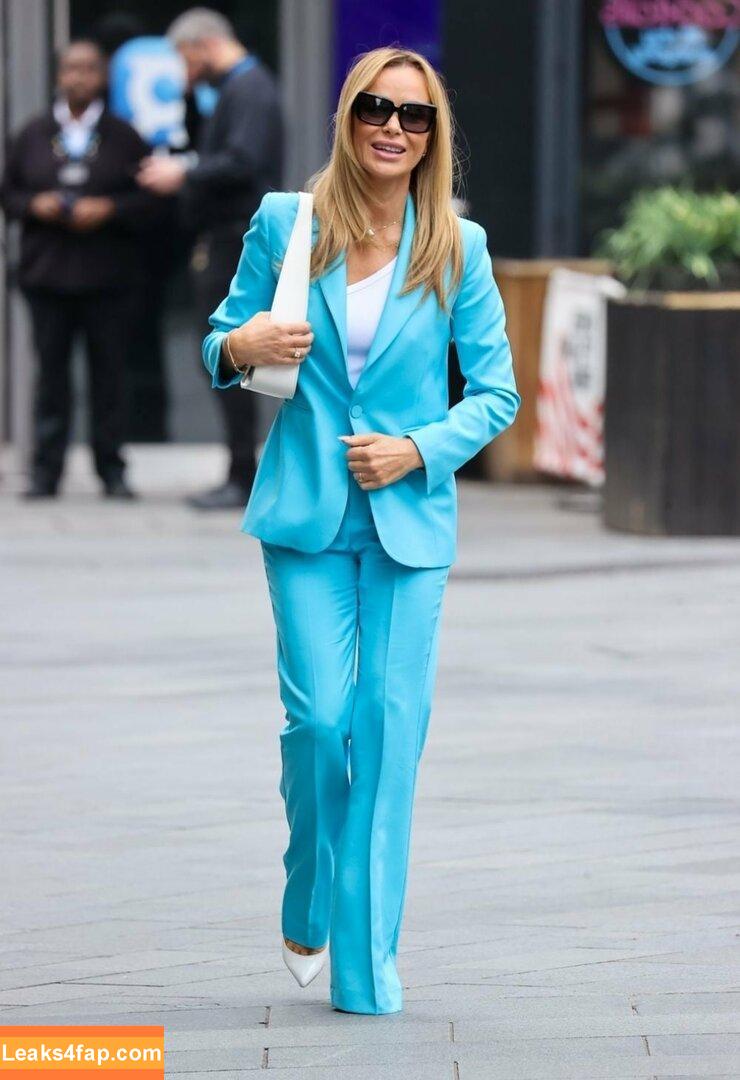 Amanda Holden / noholdenback leaked photo photo #1452
