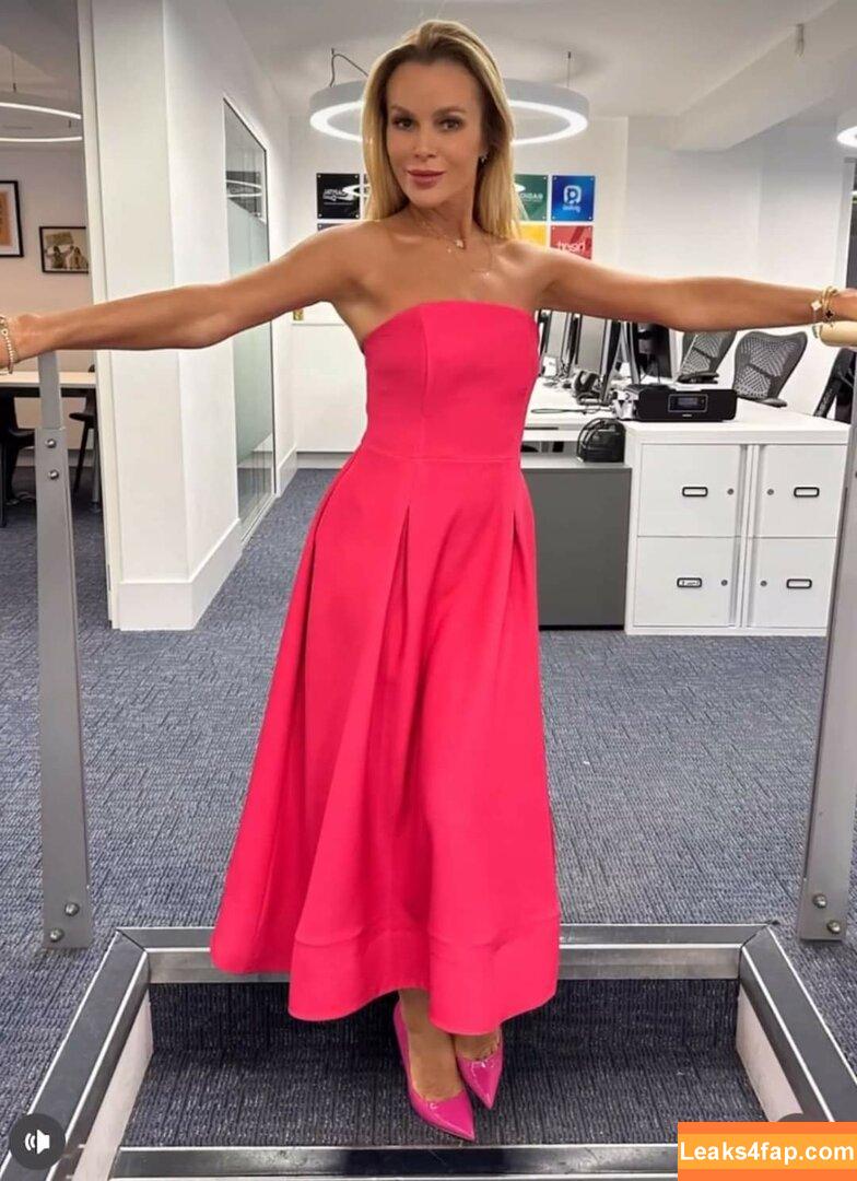 Amanda Holden / noholdenback leaked photo photo #1569