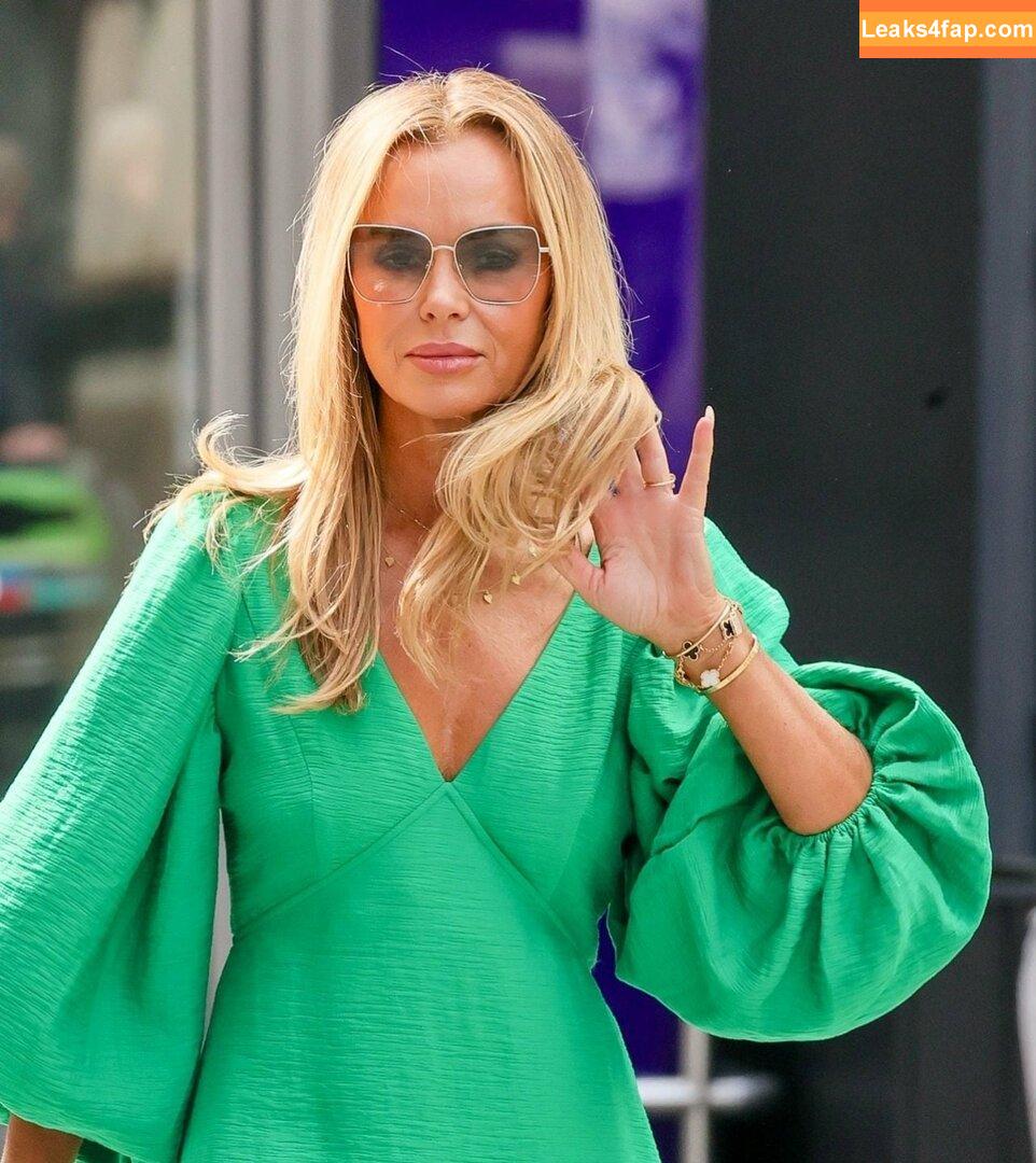 Amanda Holden / noholdenback leaked photo photo #1725