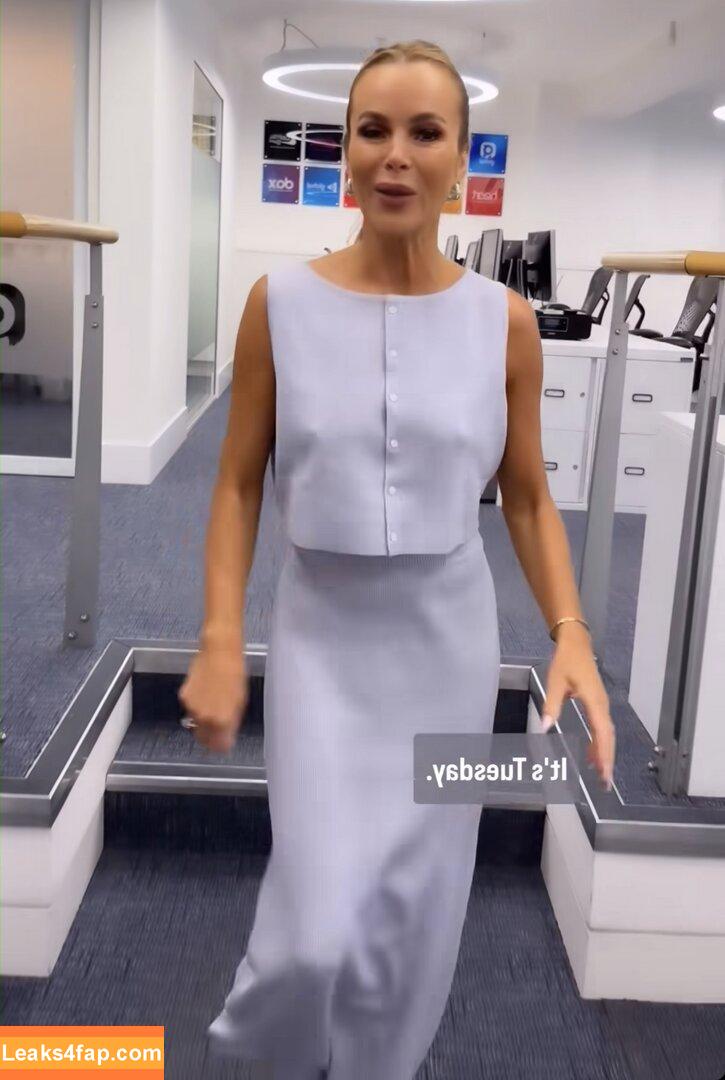 Amanda Holden / noholdenback leaked photo photo #1795