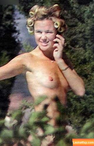 Amanda Holden / noholdenback leaked photo photo #1874
