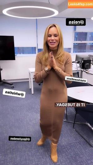 Amanda Holden photo #1028