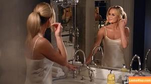 Amanda Holden photo #1060