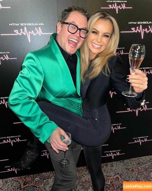 Amanda Holden photo #1083