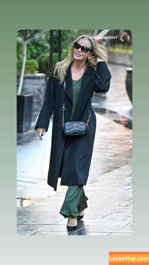 Amanda Holden photo #1109