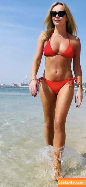 Amanda Holden photo #1300