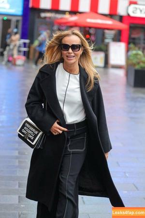 Amanda Holden photo #1354