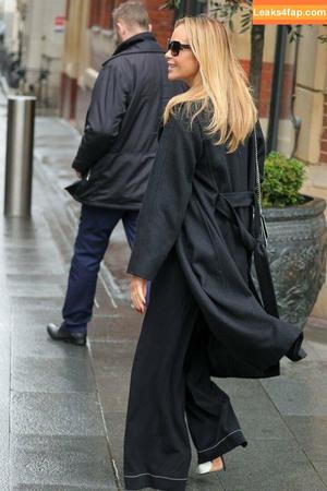 Amanda Holden photo #1355