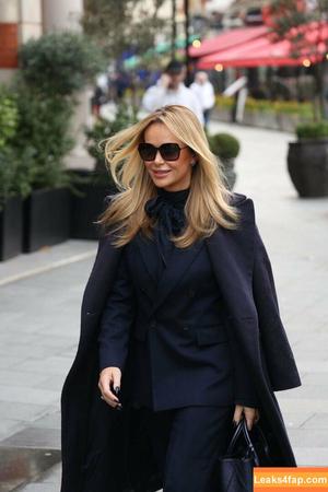 Amanda Holden photo #1364