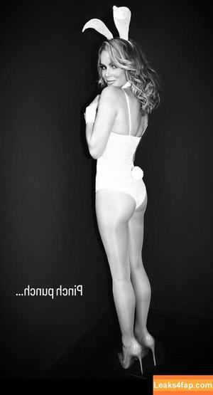 Amanda Holden photo #1406