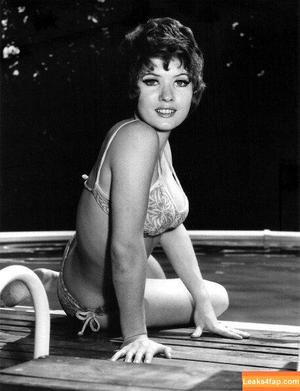 Amanda Holden photo #1474