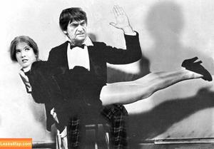 Amanda Holden photo #1475