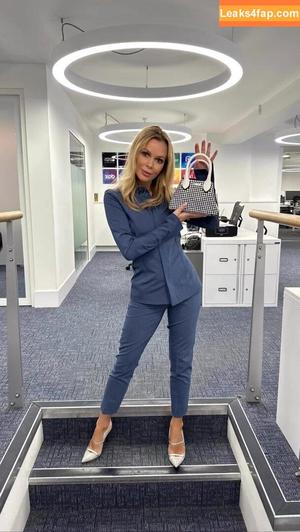 Amanda Holden photo #1506